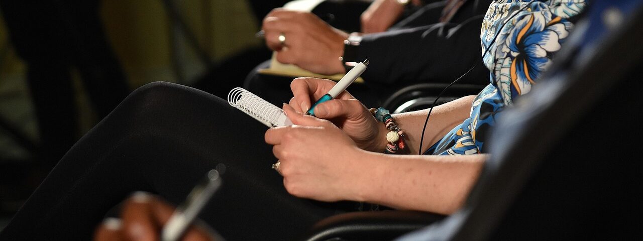 taking-notes-3475991_1280-1280x480 taking-notes-3475991_1280-1280x480
